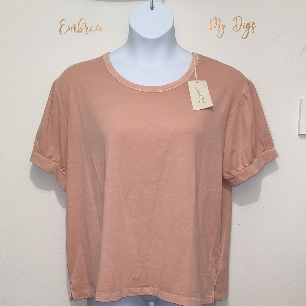 Universal Threads Blush Rose Top